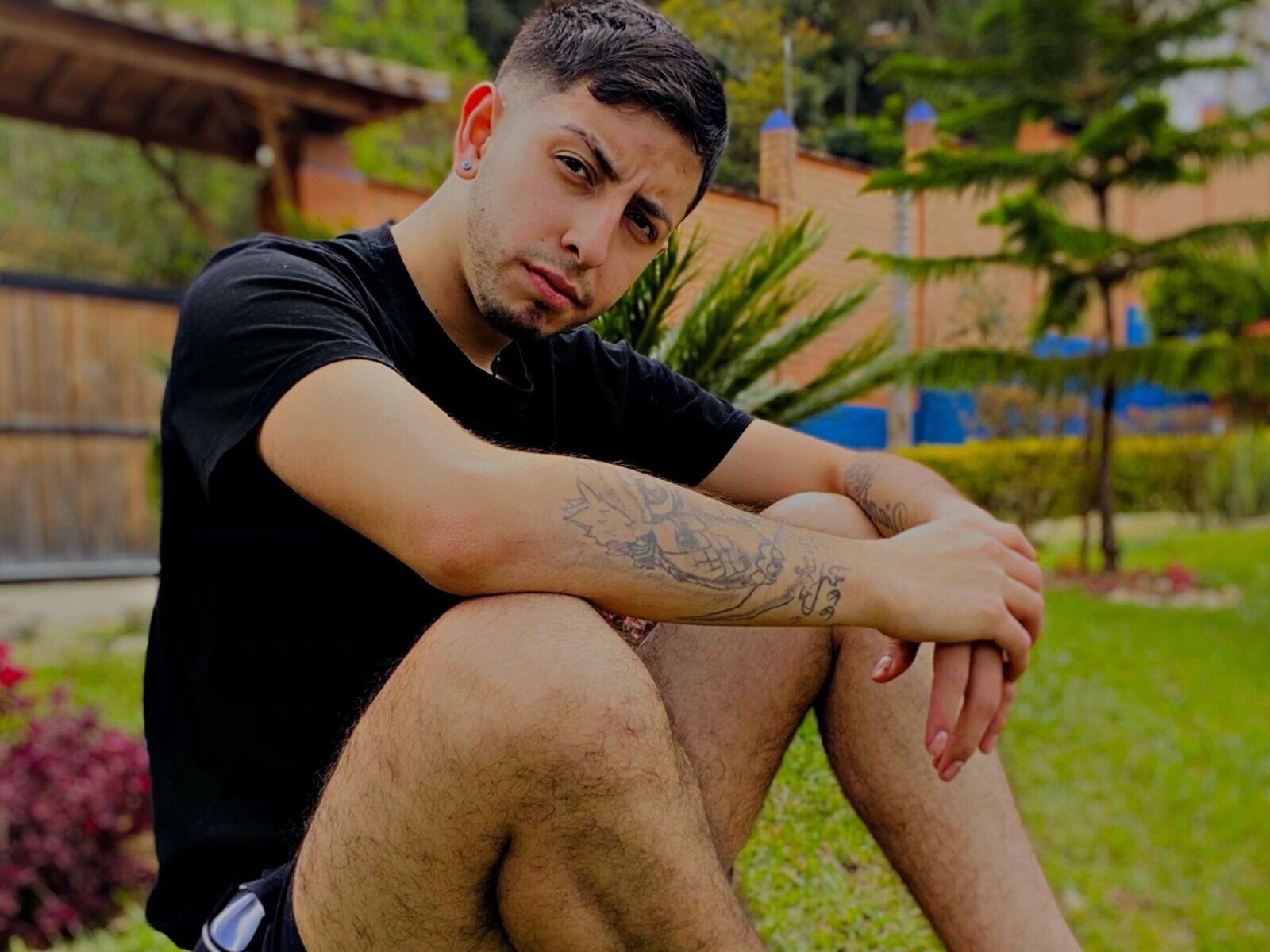 AlejandroVargas Amateur Masturbating