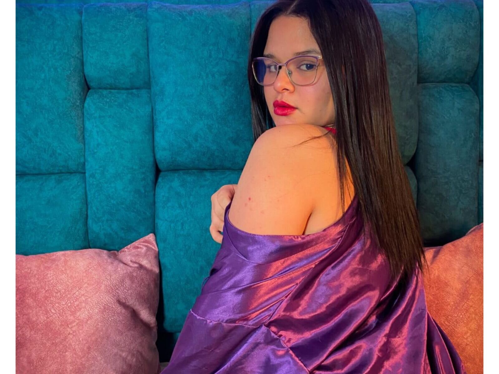 AmberWeis Amateur Masturbating