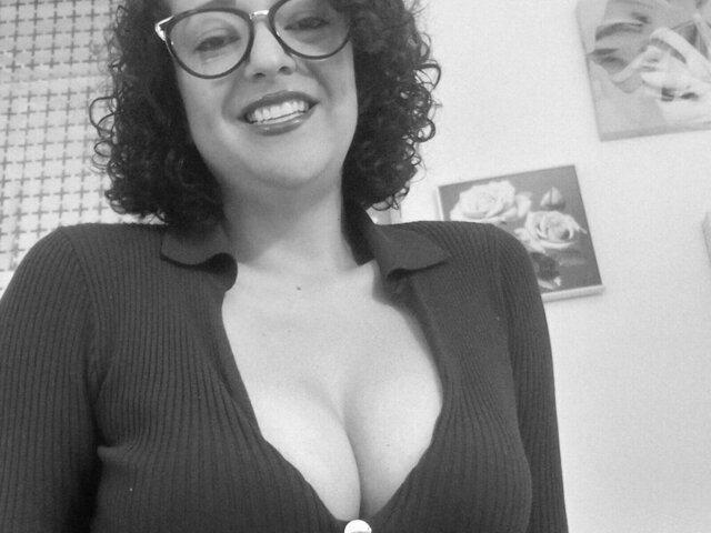 AnaDanlila Amateur Masturbating