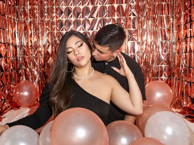 ChloeAndAdam Amateur Masturbating