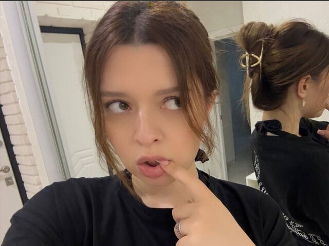 DevonaChurchey Amateur Masturbating