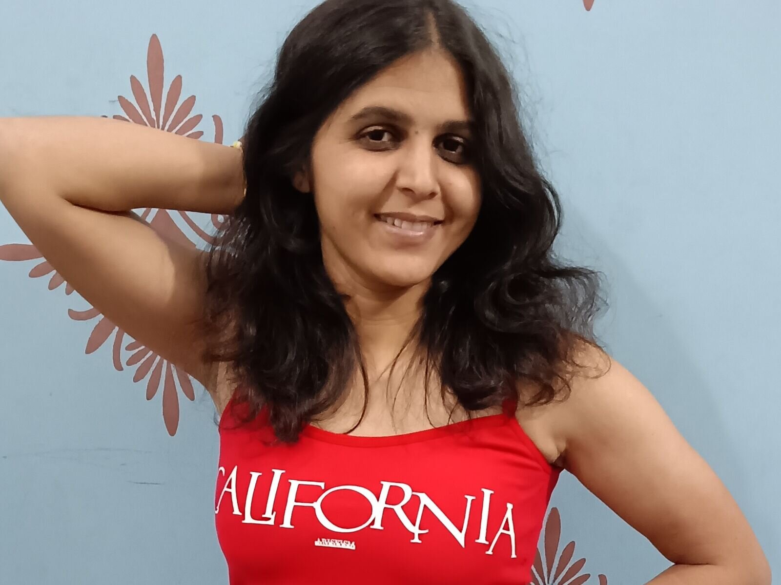 EmmiJoy Amateur Masturbating