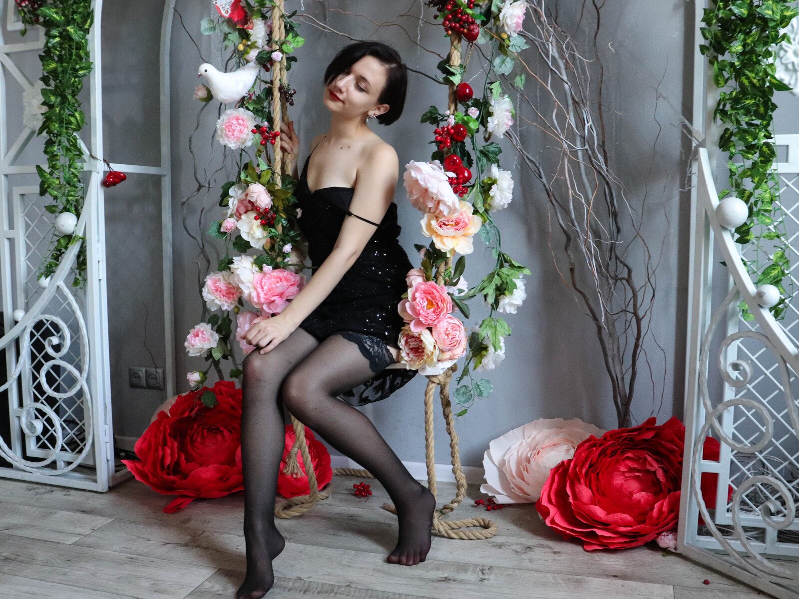 JuliaGlistening Amateur Masturbating