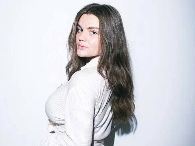 MelaniMell Amateur Masturbating