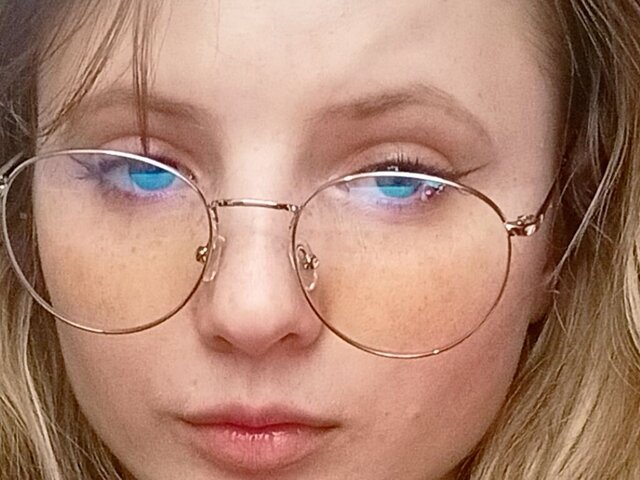 OktaviaSweet Amateur Masturbating