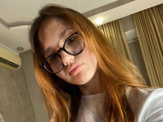 SilvanaTopps Amateur Masturbating