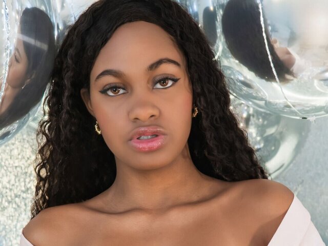 StormiHills Amateur Masturbating