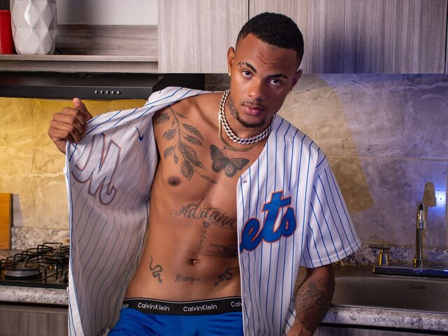 TysonWalkers Amateur Masturbating